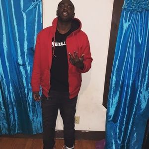 Meet your Posher, Leon